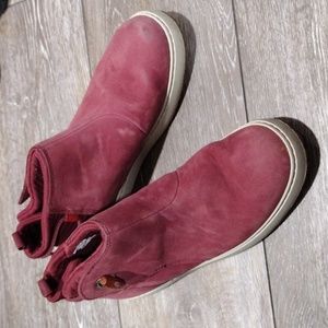 L. L. Bean red suede ankle boots. Size 9